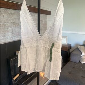 Melrose and Market Ivory V-Neck Lace-Trim Camisole